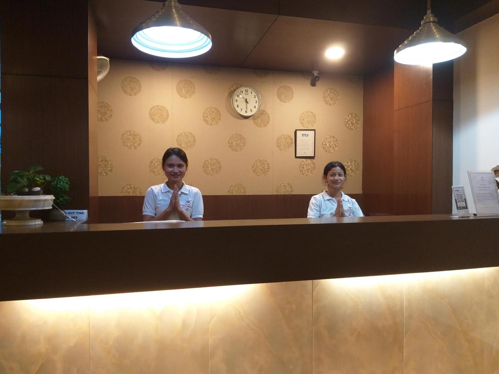 Polo Tura Hotel Екстер'єр фото