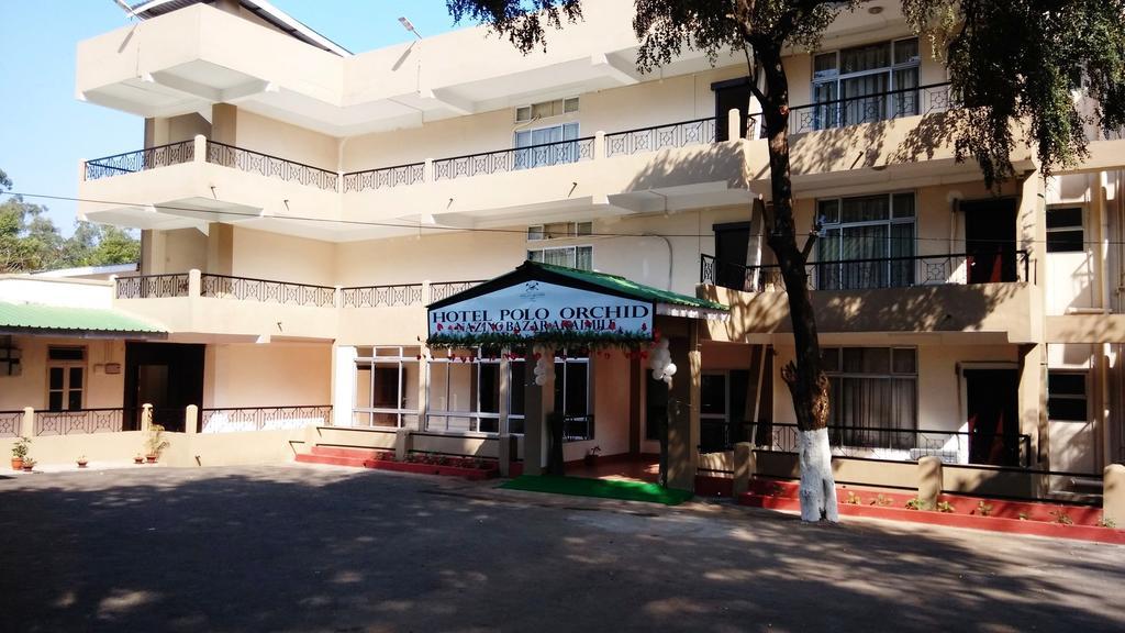 Polo Tura Hotel Екстер'єр фото
