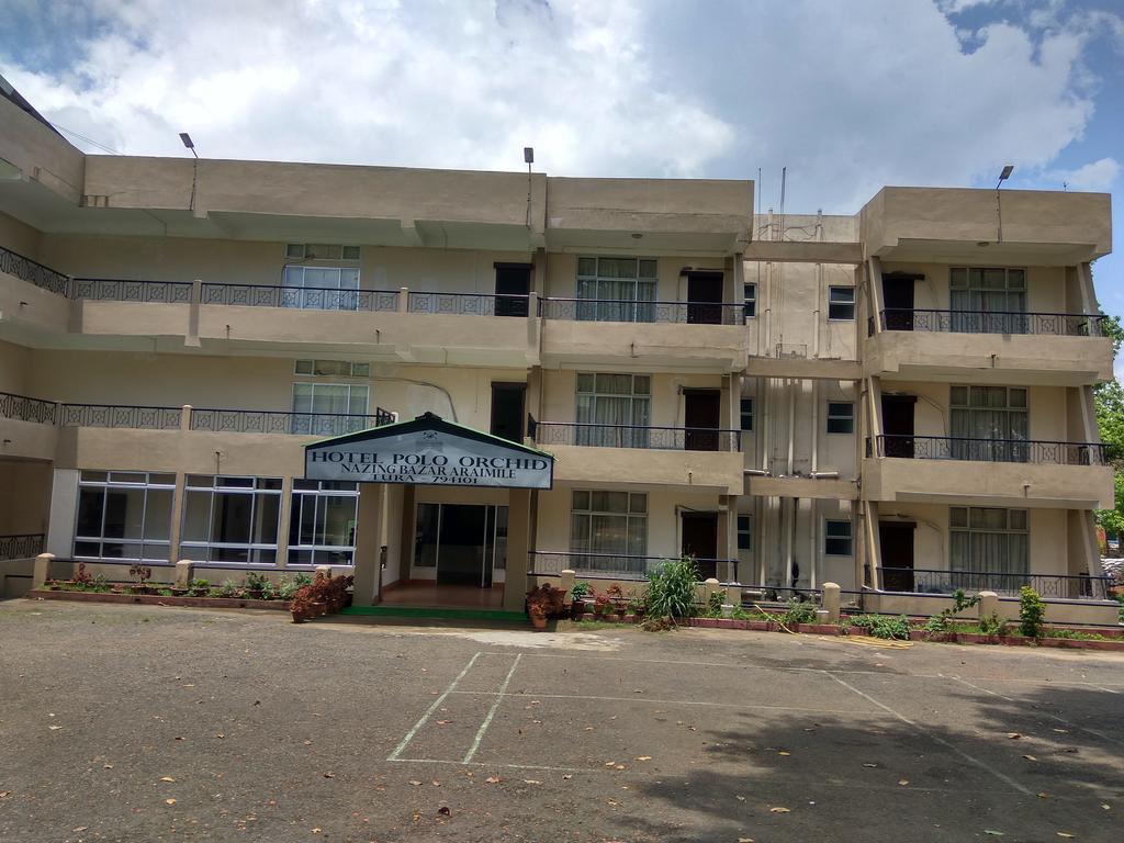 Polo Tura Hotel Екстер'єр фото